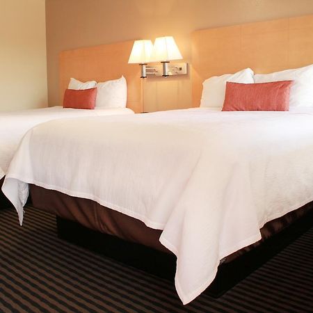 Travelodge By Wyndham บาเยโค ภายนอก รูปภาพ