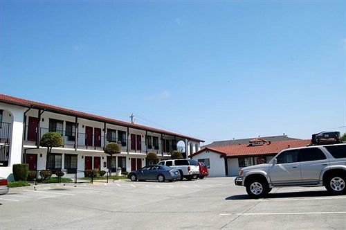 Travelodge By Wyndham บาเยโค ภายนอก รูปภาพ