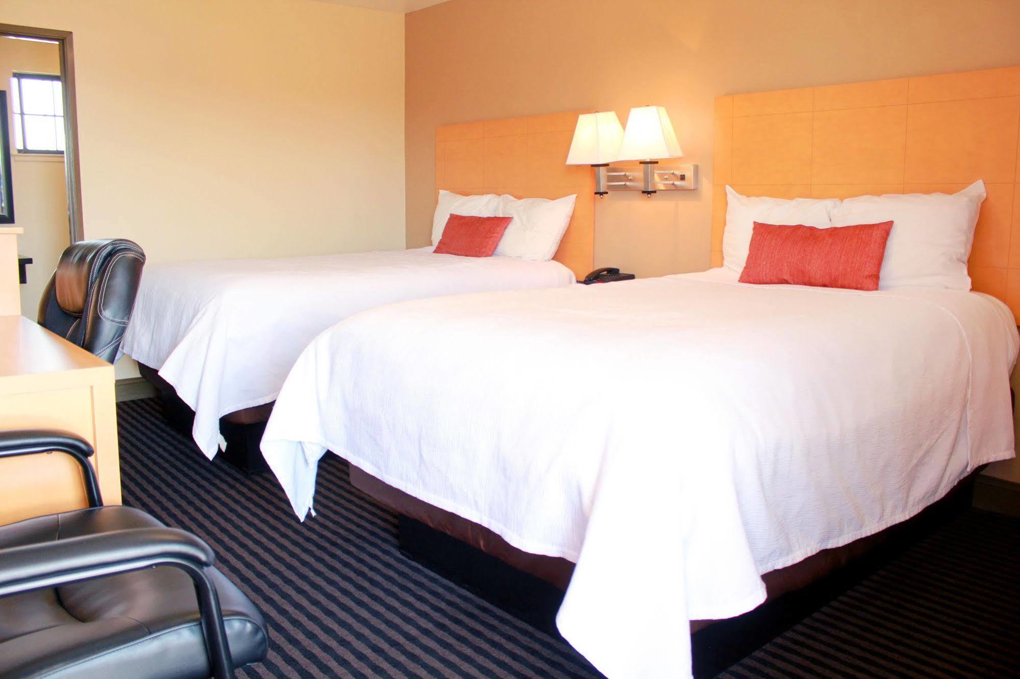 Travelodge By Wyndham บาเยโค ภายนอก รูปภาพ